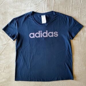 Adidas Women Graphic Tee Size Large